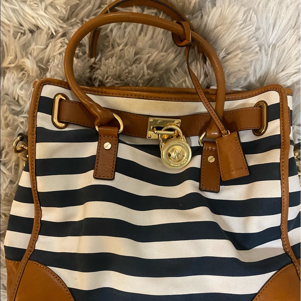 MK Purse